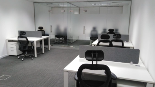 img-dWxx3JN0N3S9b548