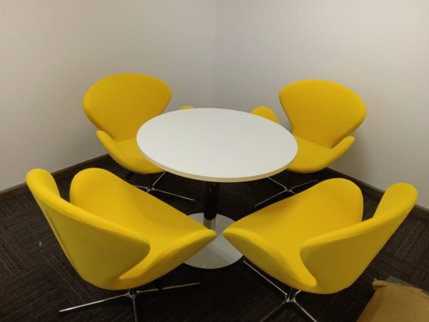 img-mP44l92G2RUv9joP